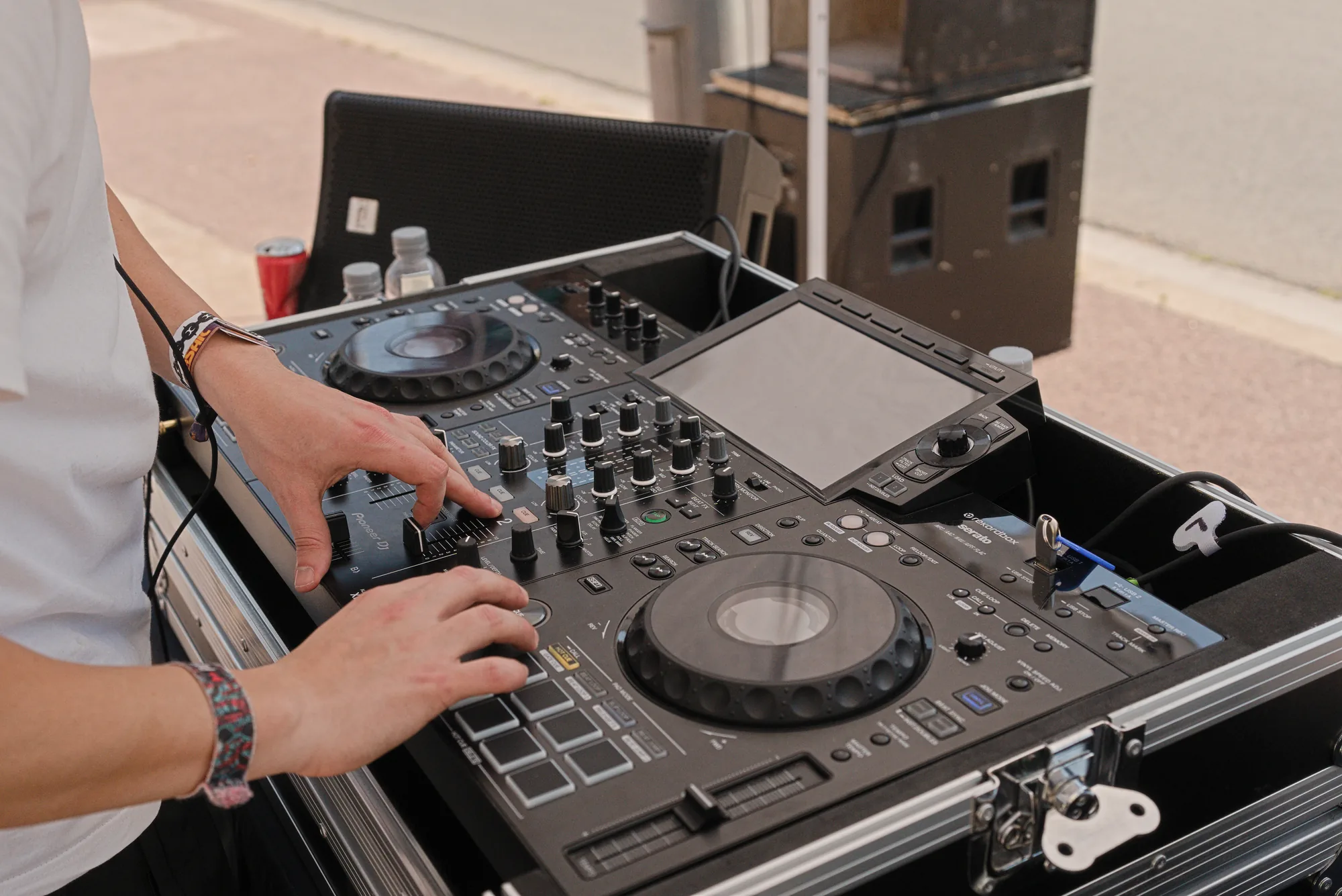 DJRUIZZ en un evento en directo