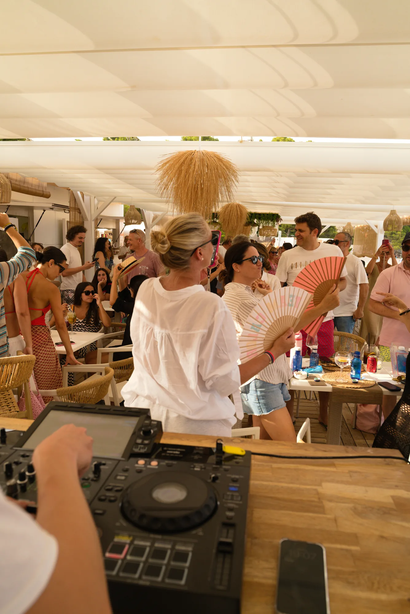 DJRUIZZ en un evento en directo