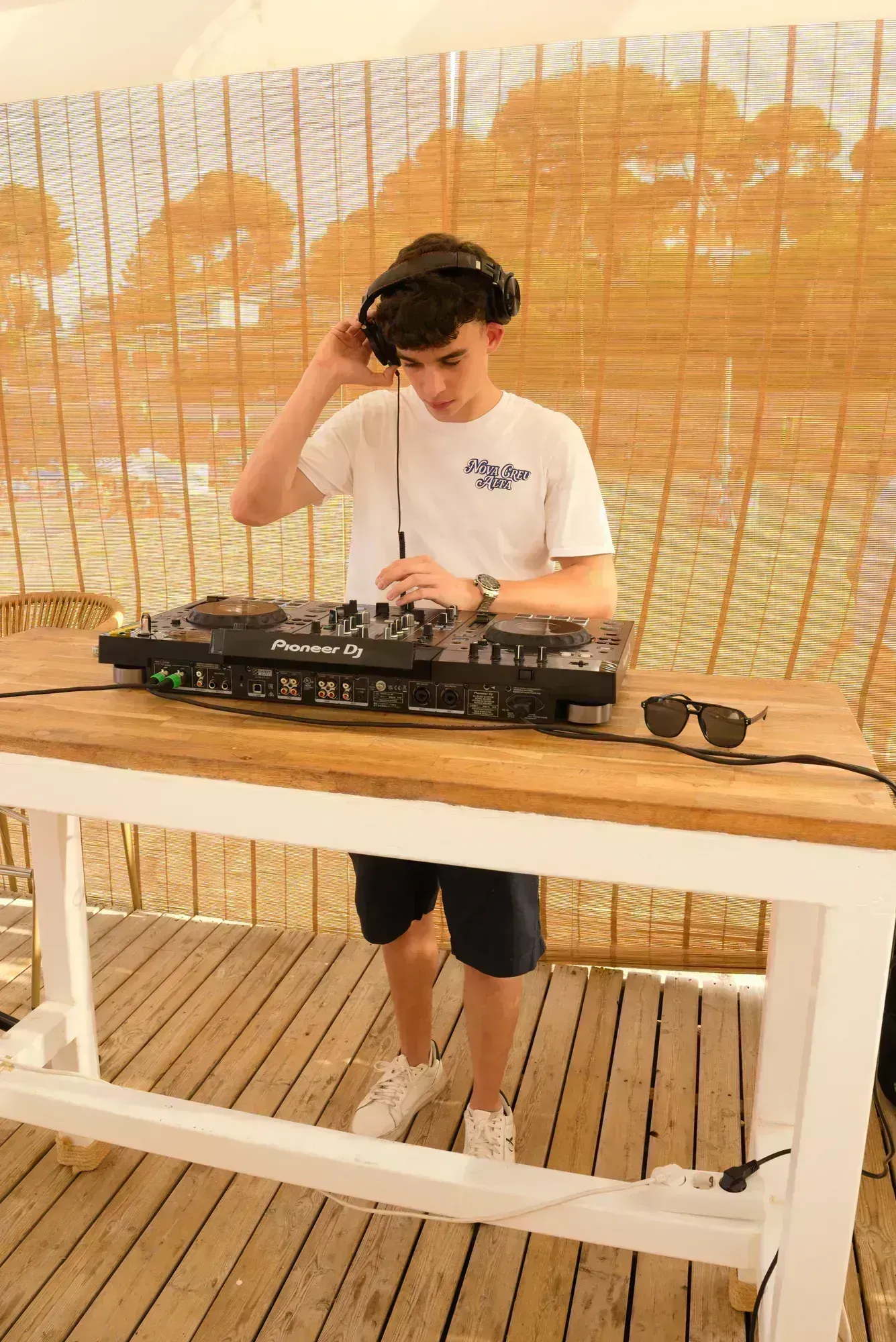 DJRUIZZ en un evento en directo