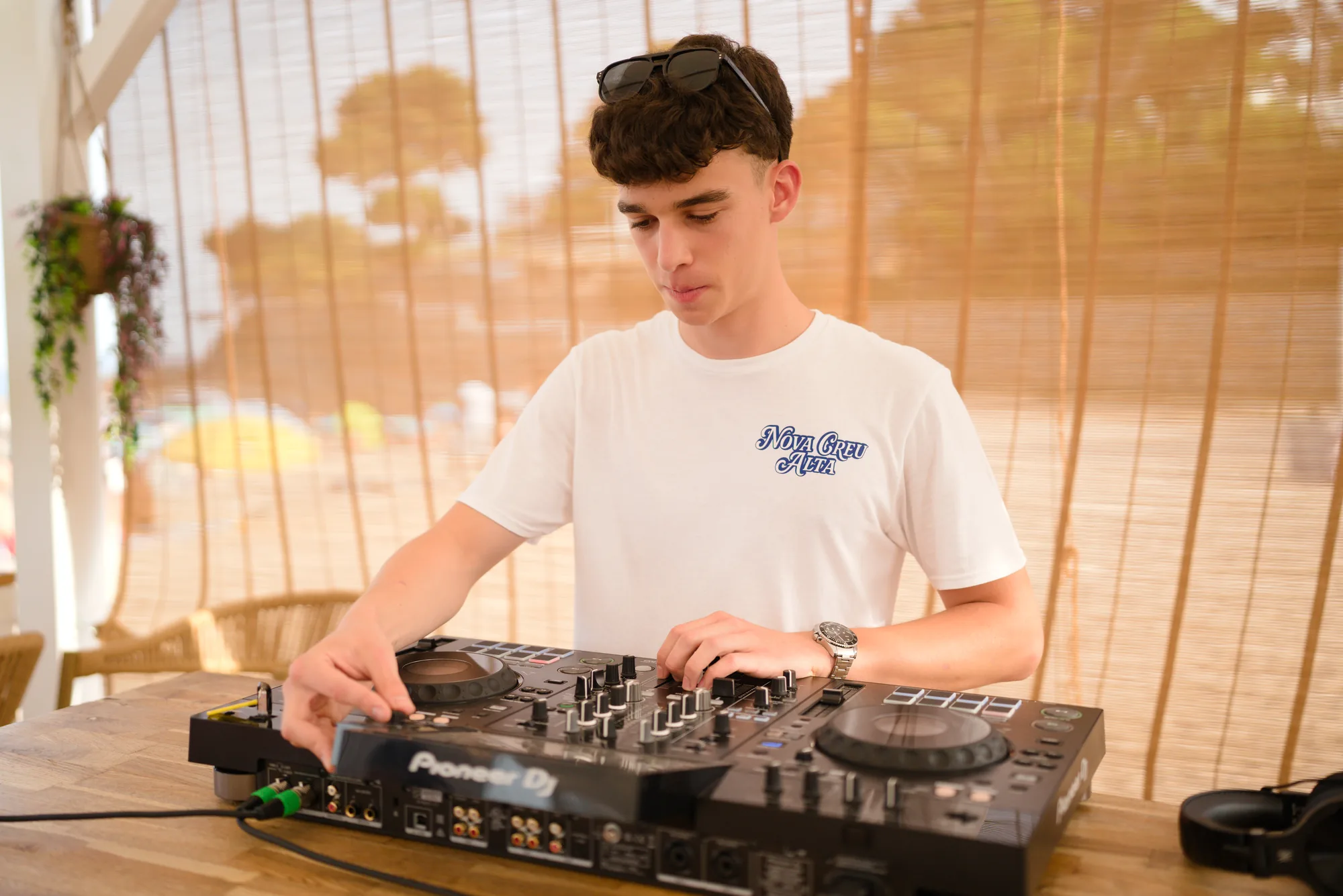 DJRUIZZ en un evento en directo